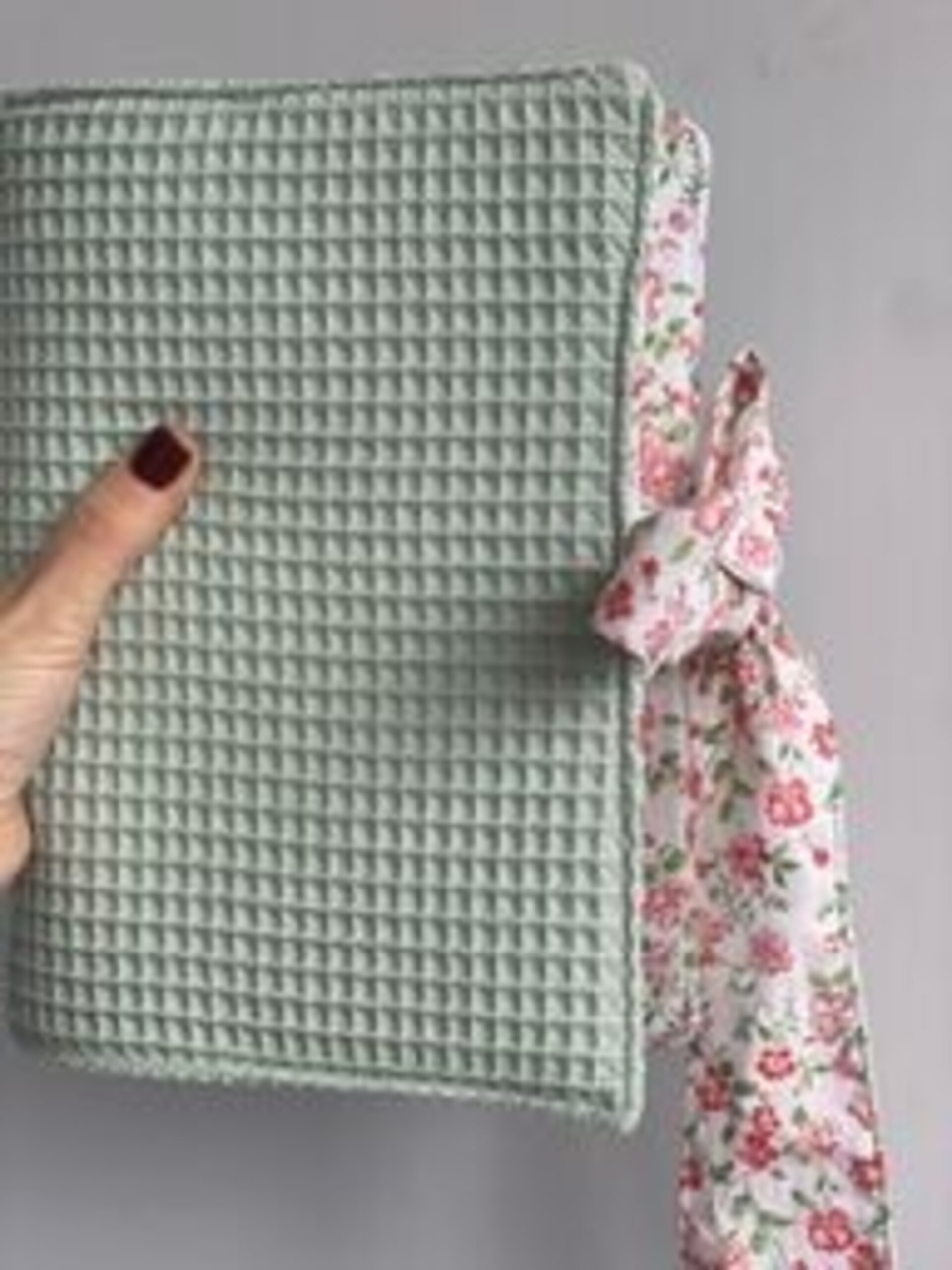 Funda de libro con cierre lazada. - 4